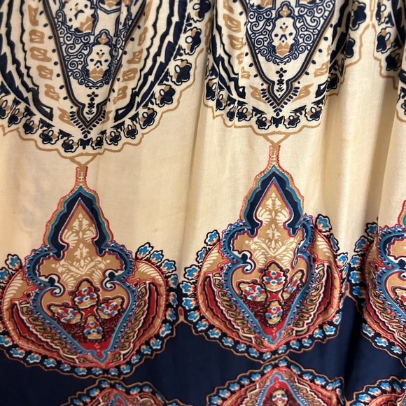 Top - Picture 5 of 6